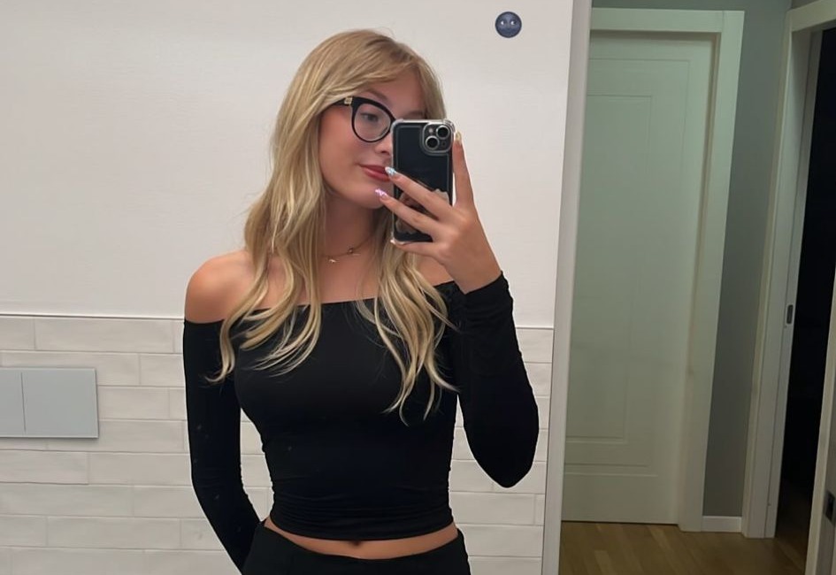 Francesca Metelli, 23 anni, trovata morta nel sonno: dolore a Comezzano Cizzago