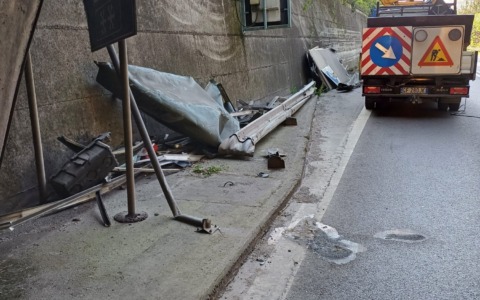 Incidente a Iseo: deviazioni sulla Sp510 Sebina dopo un sinistro