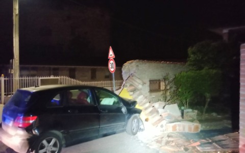 Incidente a Roccafranca: una 47enne ferita dopo aver urtato un muro