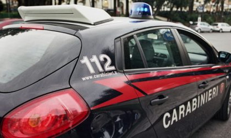 Palazzolo, coppia arrestata dopo aver minacciato il personale del supermercato