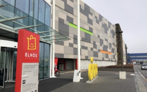 Elnòs Shopping ospita Lorenzo Salvetti e Angie di Amici 2025