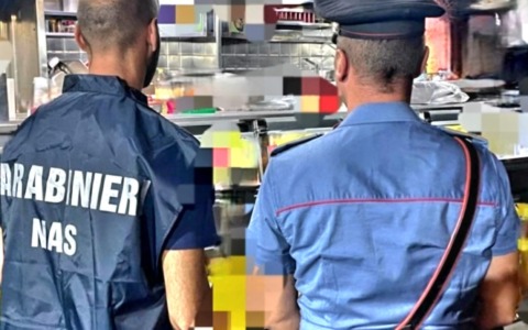 Sanzione di 6.500 euro per mancanza di licenza per spettacoli pubblici