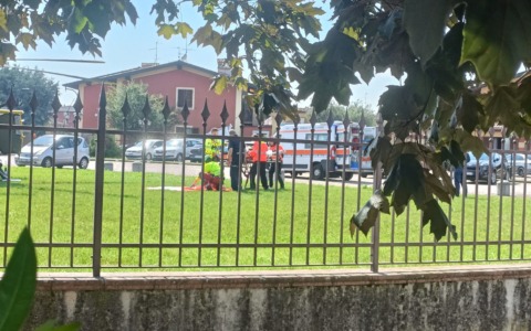 Un agente della Polizia Locale in gravi condizioni dopo un colpo di pistola
