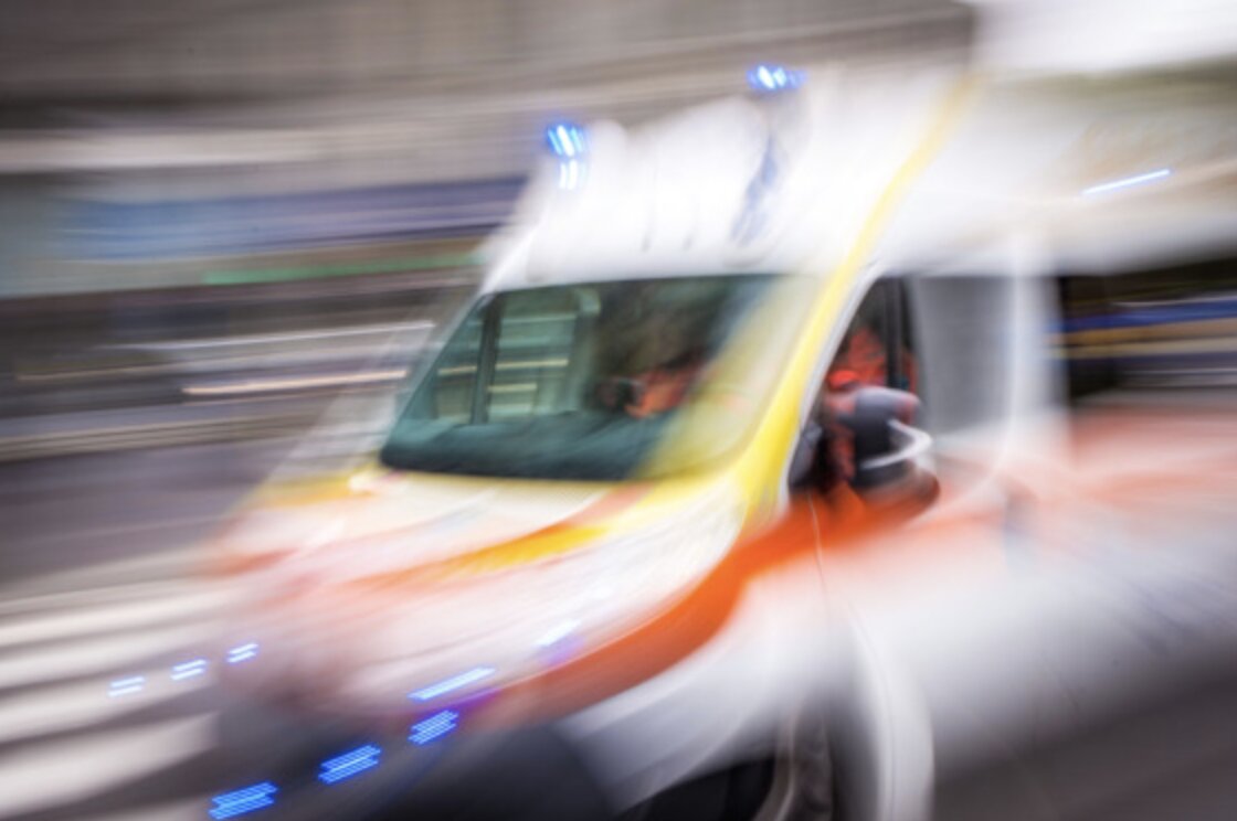 Un camionista colpito da malore sul lavoro a Castrezzato
