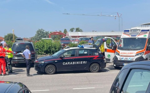 Rovato: scoperta tragica nel parcheggio di via Rudone