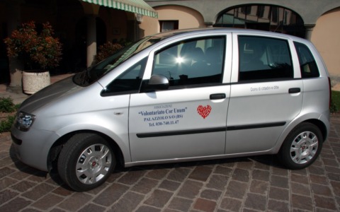Ritrovata a Rovato la Fiat dei volontari di Cor Unum di Palazzolo sull’Oglio